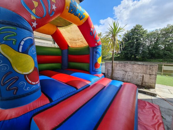 lets party bouncy castle image 5