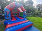 super heroes bouncy castle image 10 min