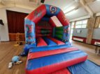 super heroes bouncy castle image 16 min