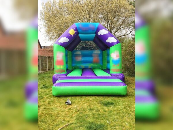 piggy bouncy castle image 2 pixelated min